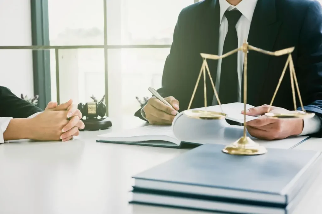 Abogados inmobiliarios en Málaga y Costa del Sol